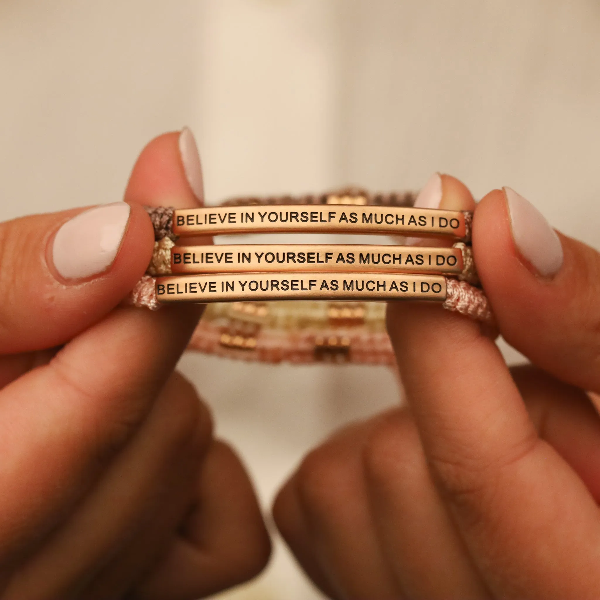 BELIEVE IN YOURSELF AS MUCH AS I DO ROPE BRACELET