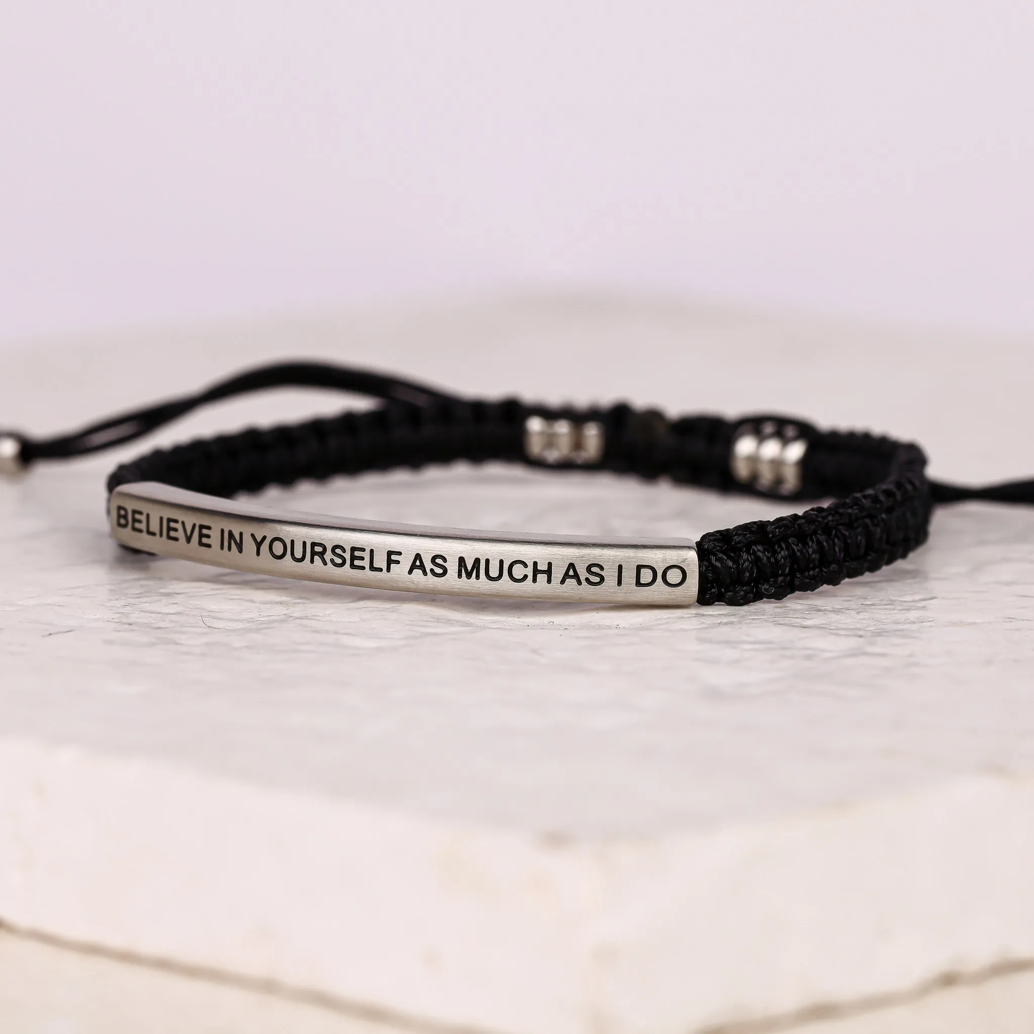 BELIEVE IN YOURSELF AS MUCH AS I DO ROPE BRACELET
