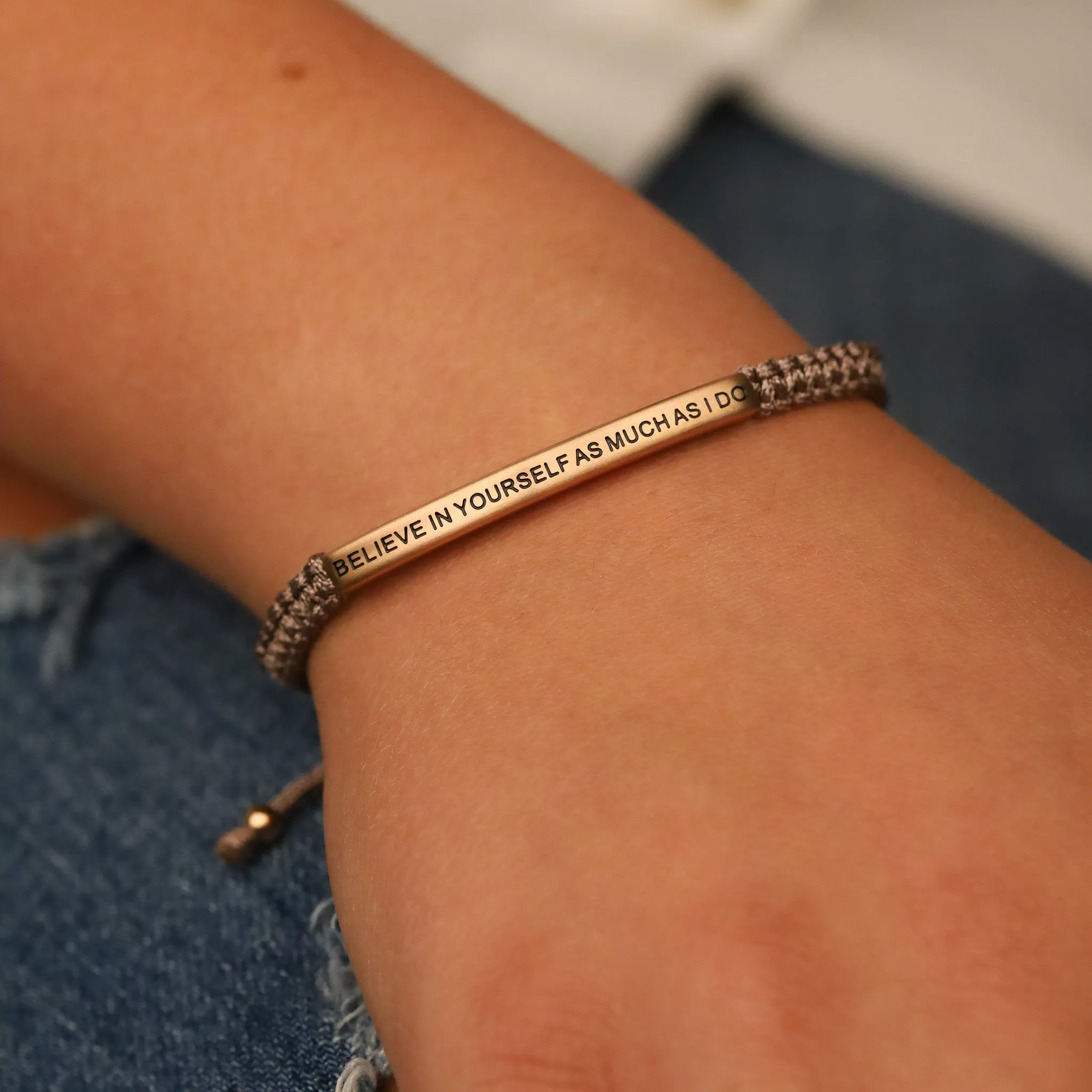 BELIEVE IN YOURSELF AS MUCH AS I DO ROPE BRACELET