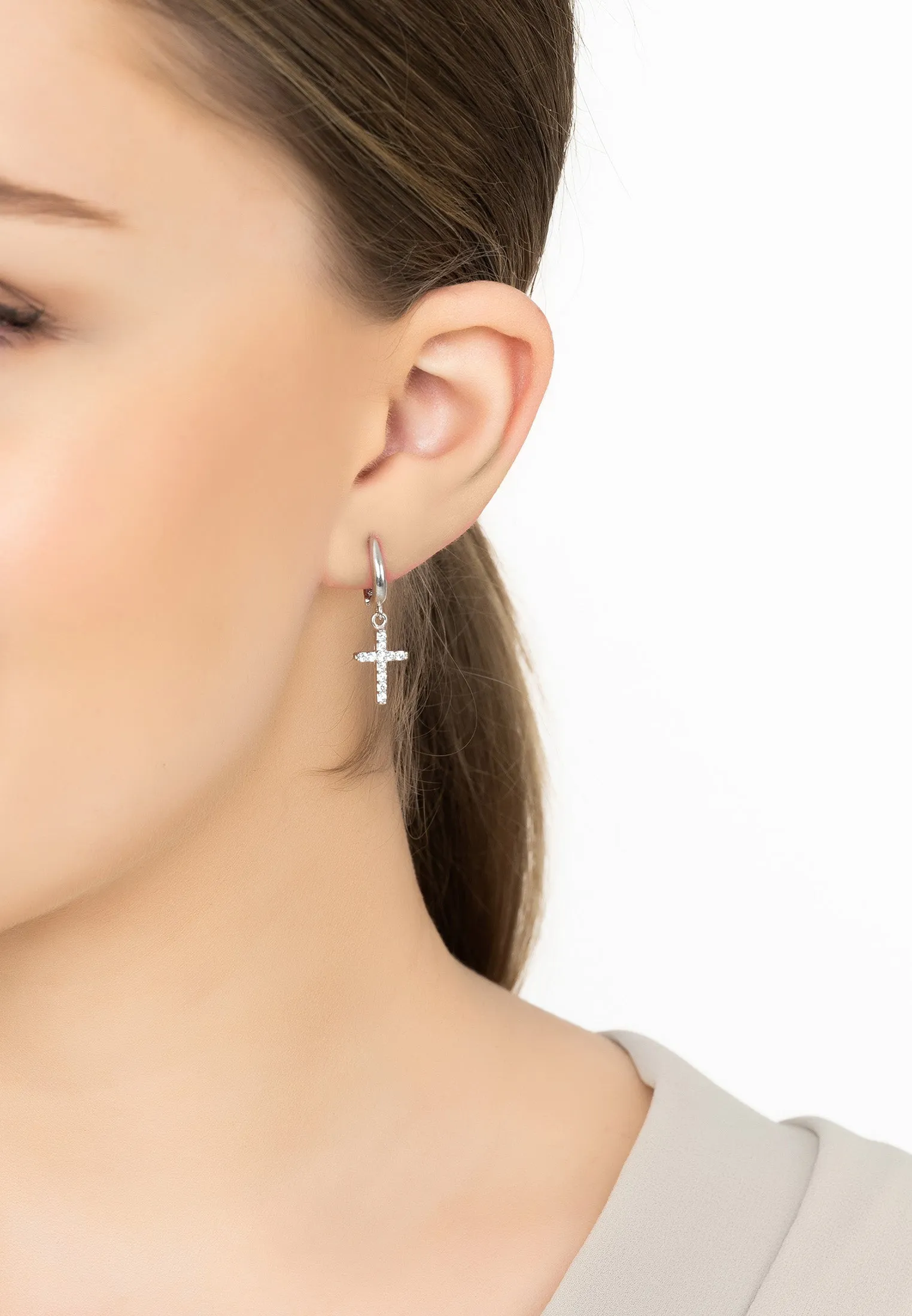 Divine Fashion Drop Earrings Silver