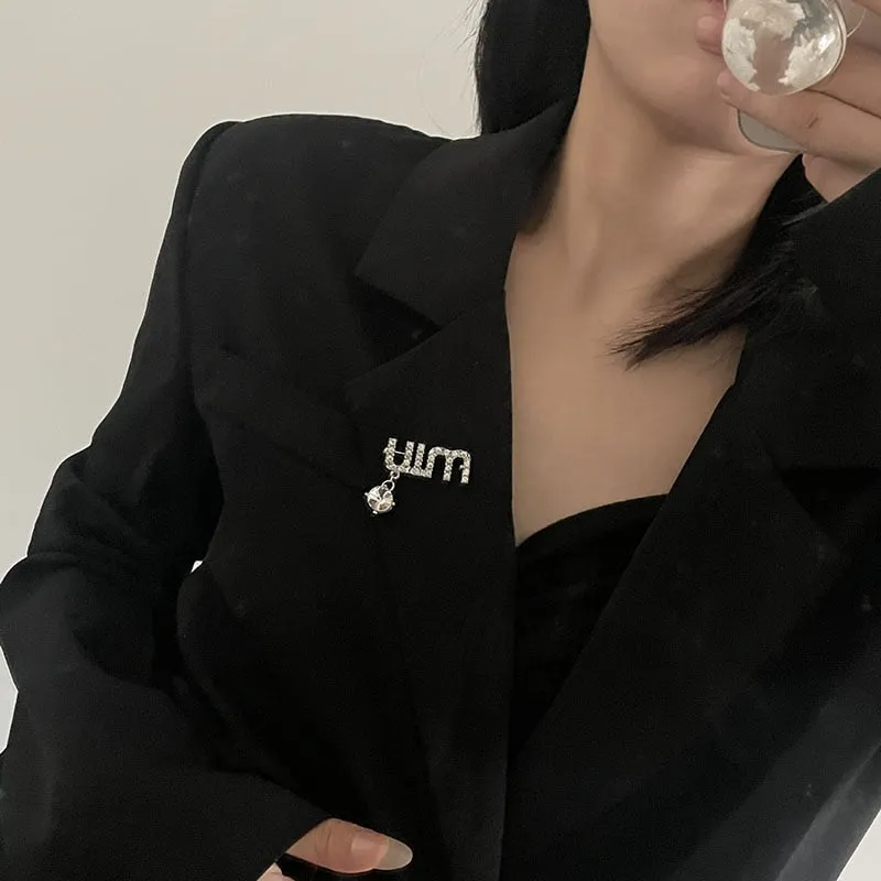 Exquisite Luxury MIU Letters Inlaid Shiny Full Zircon Brooch