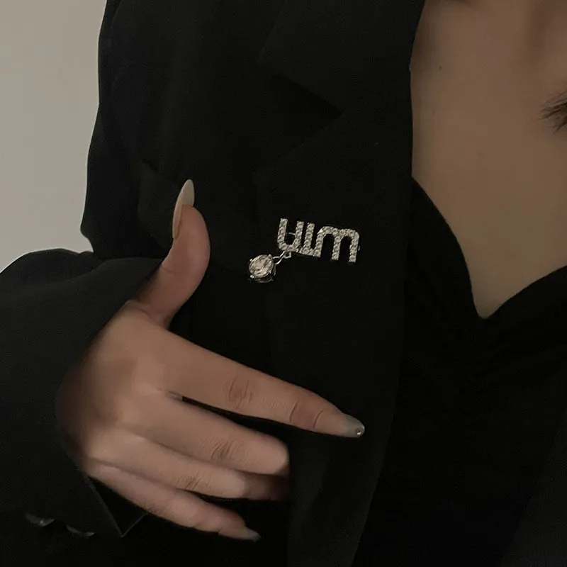 Exquisite Luxury MIU Letters Inlaid Shiny Full Zircon Brooch