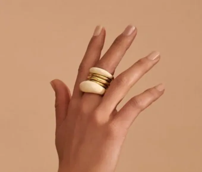 Horn ring