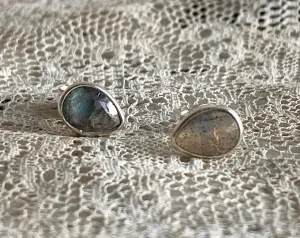 labradorite | 'laia' earstuds | silver 925