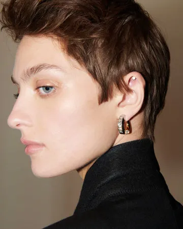 Lola Hoops