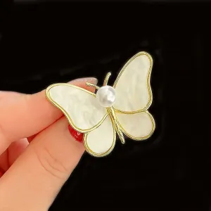 Luxury Pearl White Butterfly Brooch Exquisite Insect Pins Corsage Brooches Woman