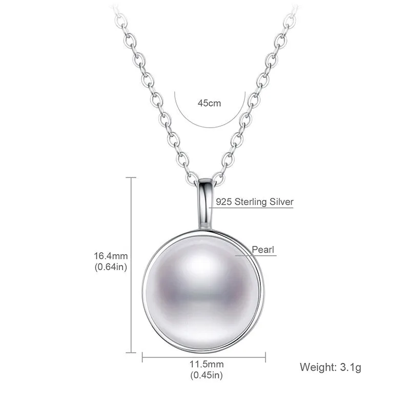 Modern Pearl Necklace