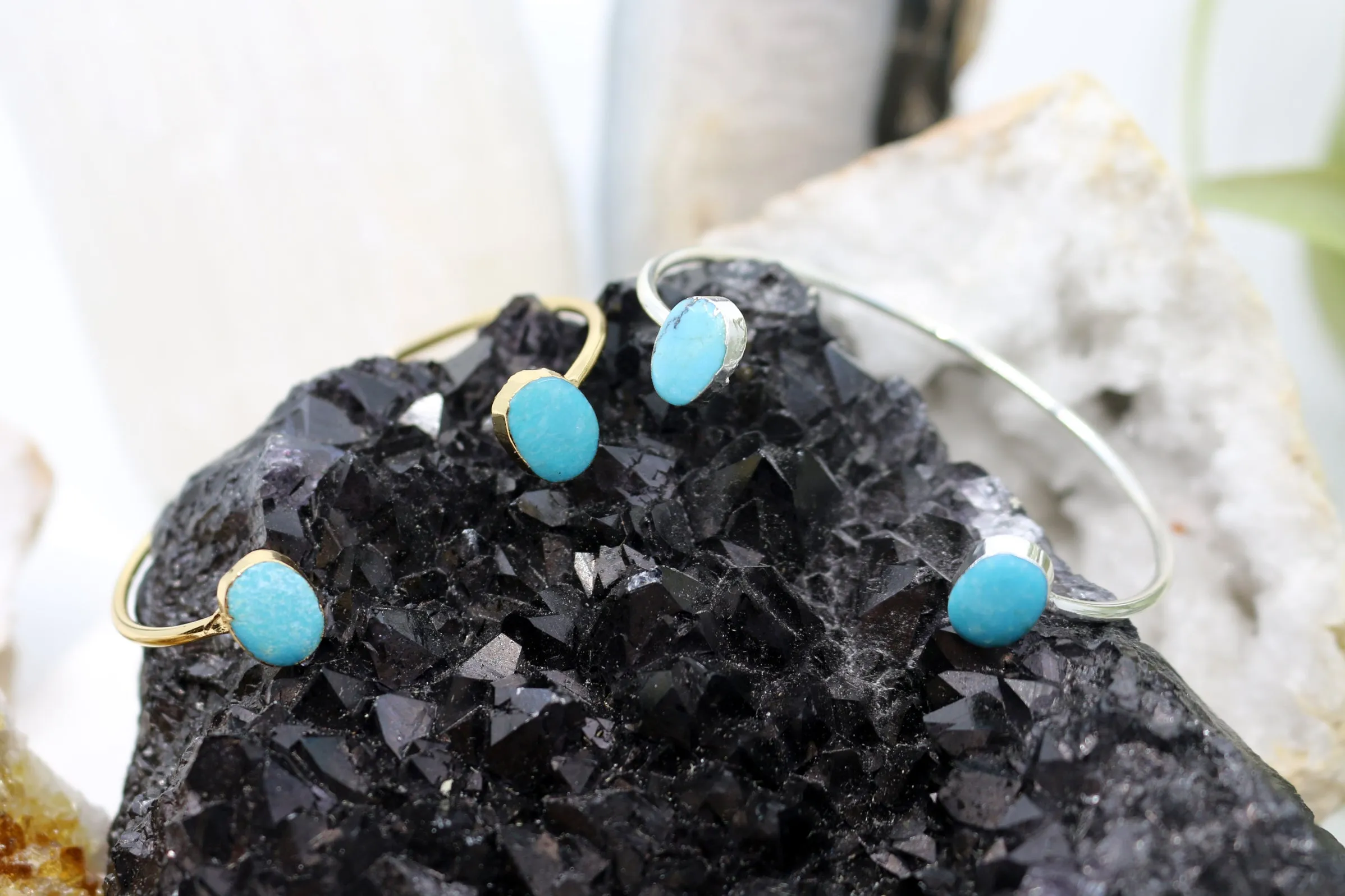 Stand Strong // Turquoise Bangle, Silver or Gold, Blue Stone, Southwest Jewelry // BH-B008