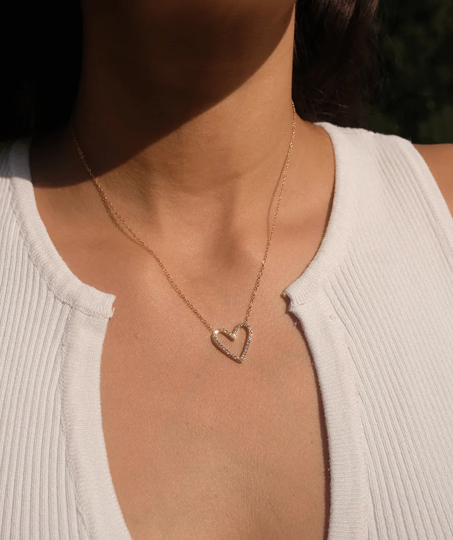 Vibes | Heartfelt Sparkle Pendant Necklace | 18K Gold-Plated
