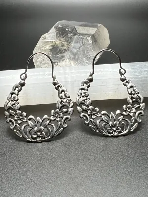 Vintage Sterling Silver Floral Filigree Hoop Earrings