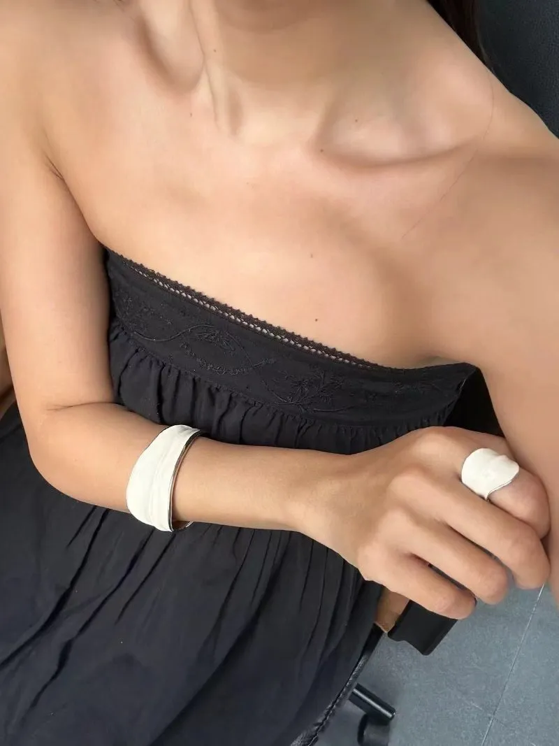 White Enamel Scroll Leaf Width Face Bangles Bracelet