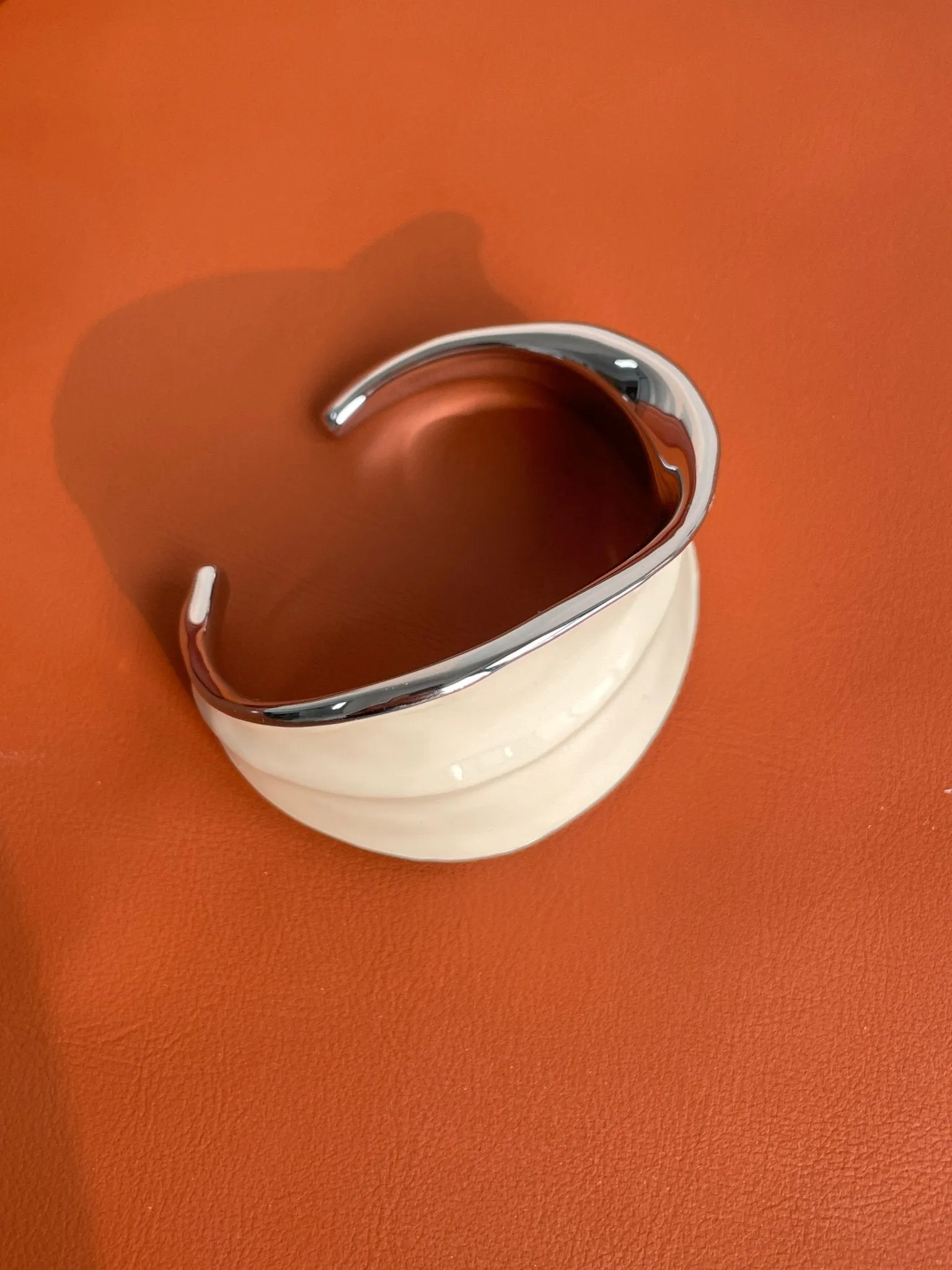 White Enamel Scroll Leaf Width Face Bangles Bracelet